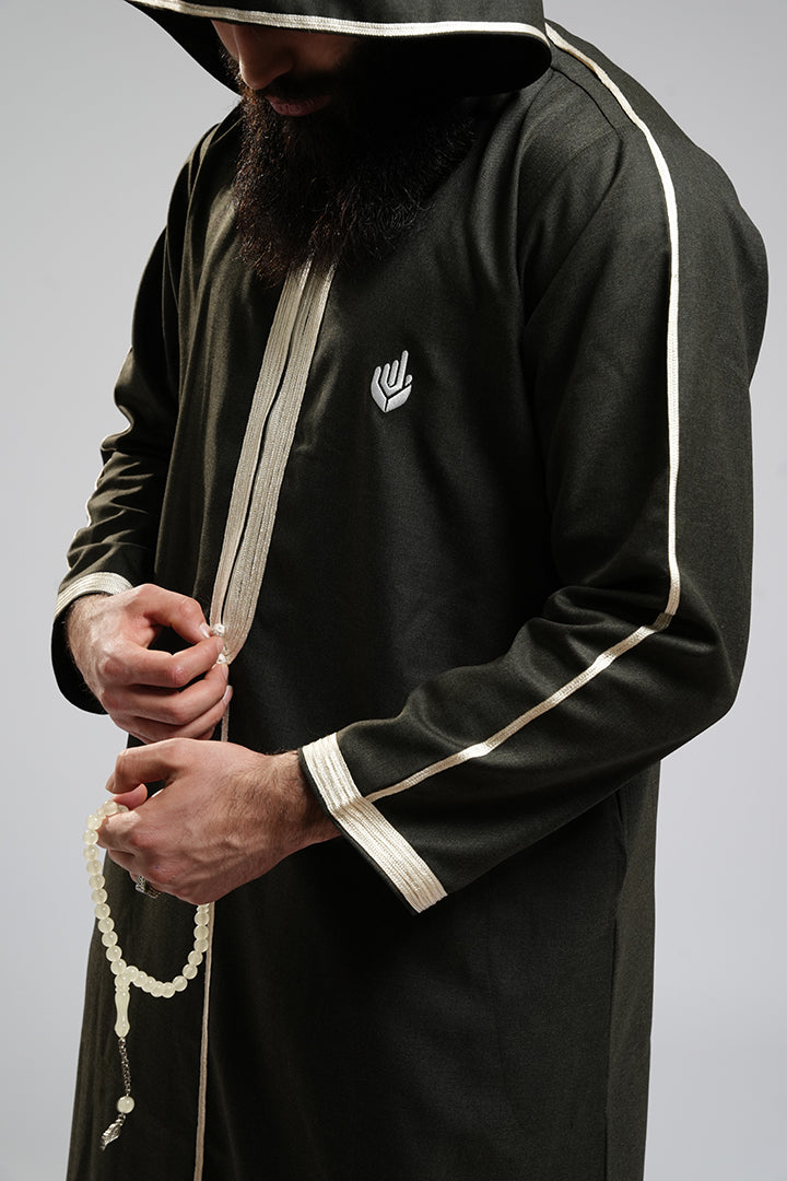 ثوب زاد الاصدار 3 (مع قبعة)